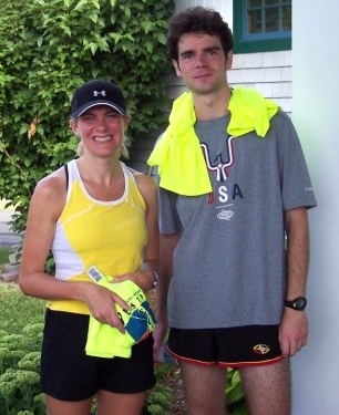 3.8 mile winners Liz Herbert & Morgan Seybert